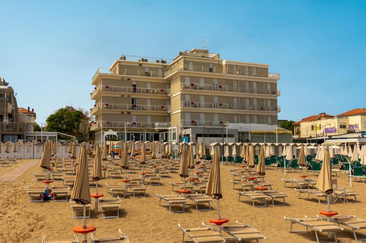 Hotel President's Pesaro Exterior foto